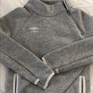 Kids:Umbro sweat suit